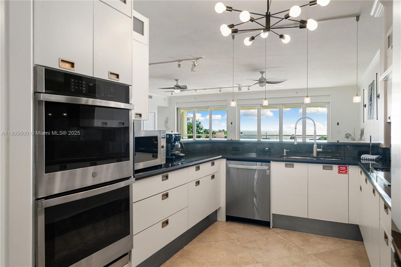 97501 Overseas Hwy, Unit 131, Key Largo, FL 33037 Photo