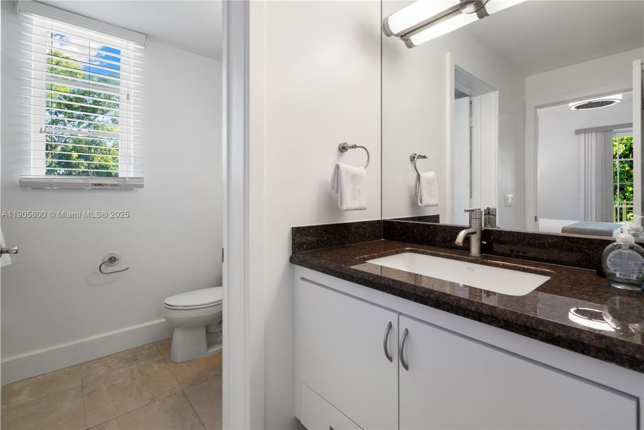 97501 Overseas Hwy, Unit 131, Key Largo, FL 33037 Photo