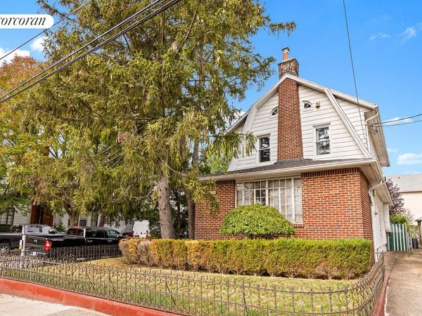 2401 AVE R, Brooklyn, NY 11229