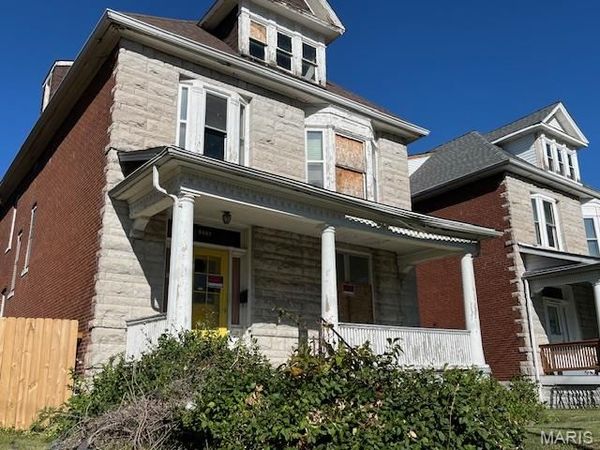 5461 Enright Avenue, St Louis, MO 63112