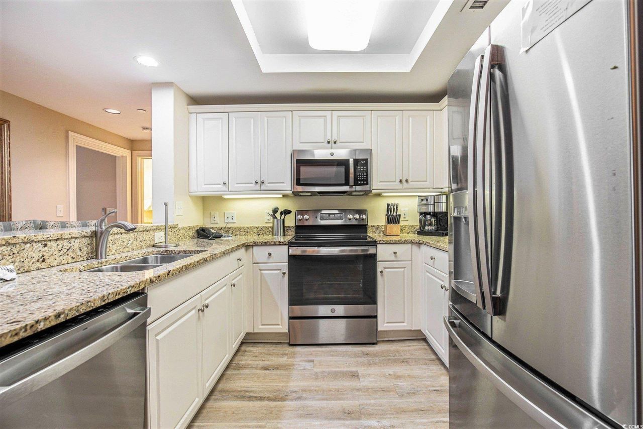 9994 Beach Club Dr. Photo 11