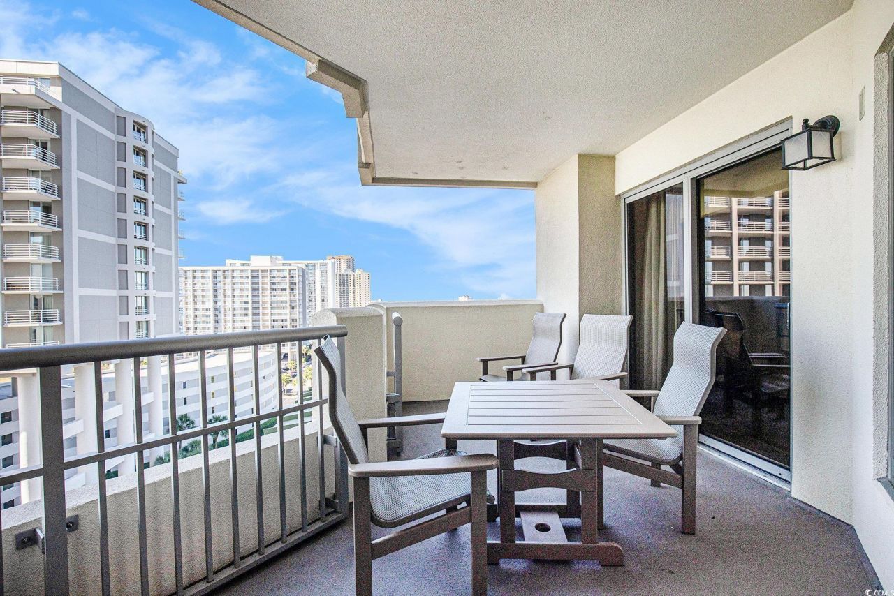 9994 Beach Club Dr. Photo 25