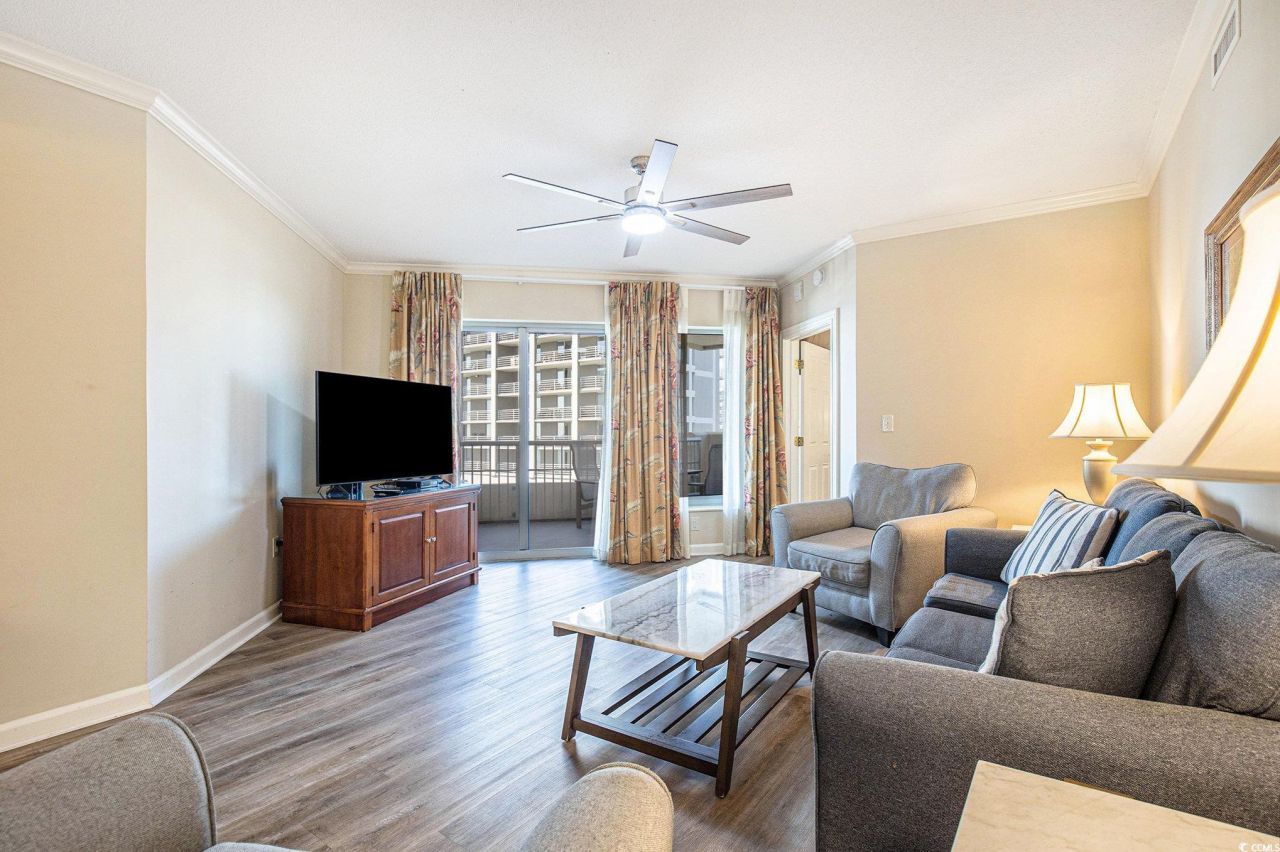 9994 Beach Club Dr. Photo 7