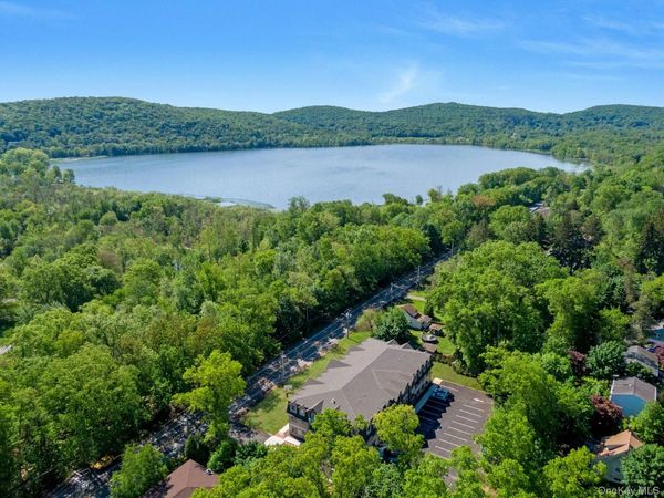 962 S Route 9W, Unit 103, Congers, NY 10920