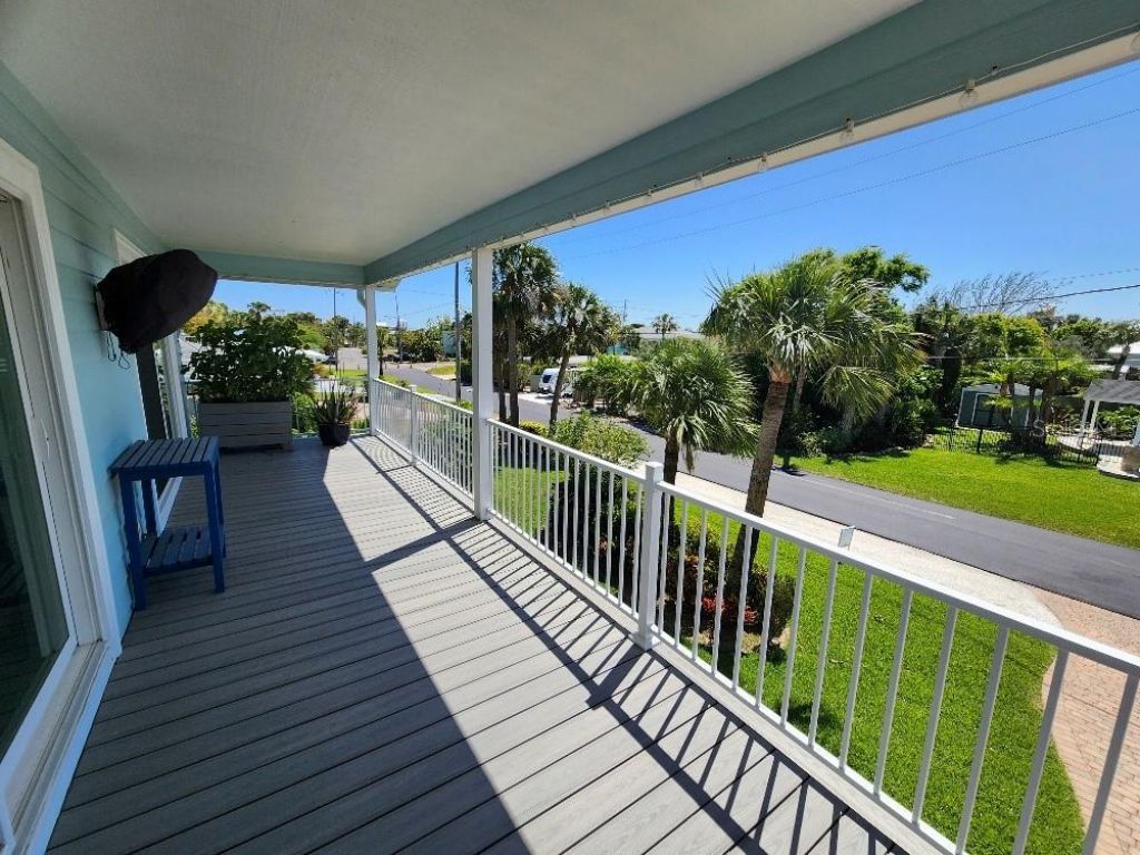 110 Surf Street, New Smyrna Beach, FL 32169 Photo