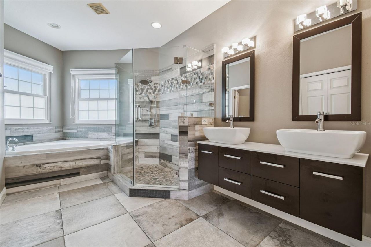 12803 Darby Ridge Drive, Tampa, FL 33624 Photo