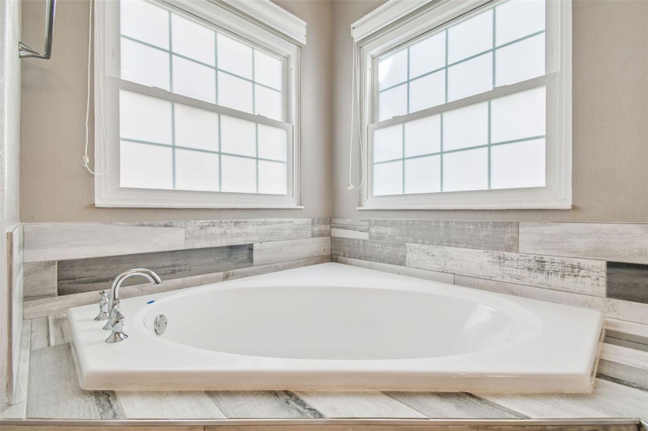 12803 Darby Ridge Drive, Tampa, FL 33624 Photo