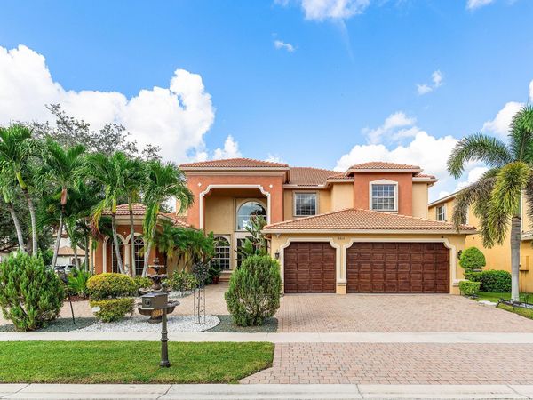 9915 Via Bernini, Lake Worth, FL 33467