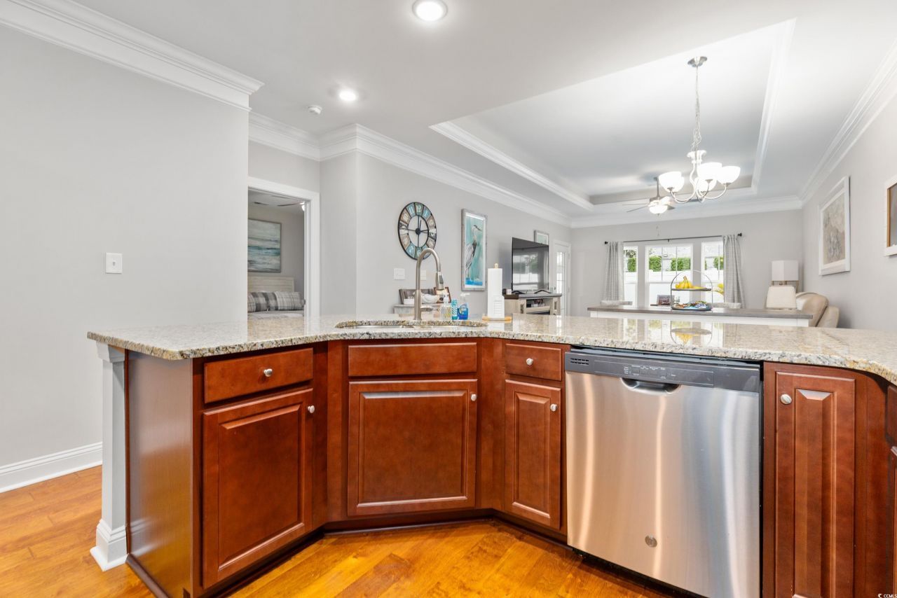 231 Je Edward Dr. Photo 13