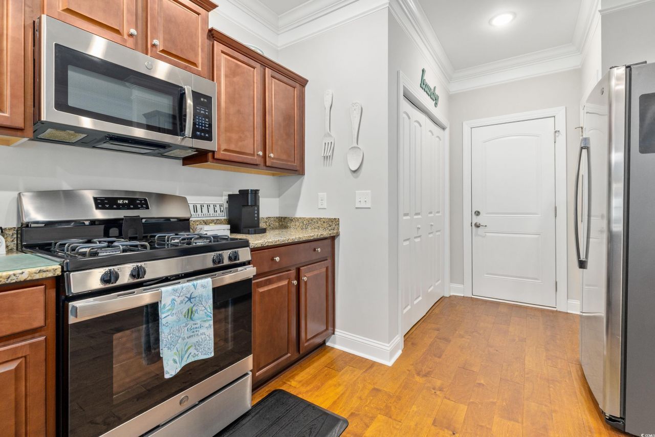 231 Je Edward Dr. Photo 14