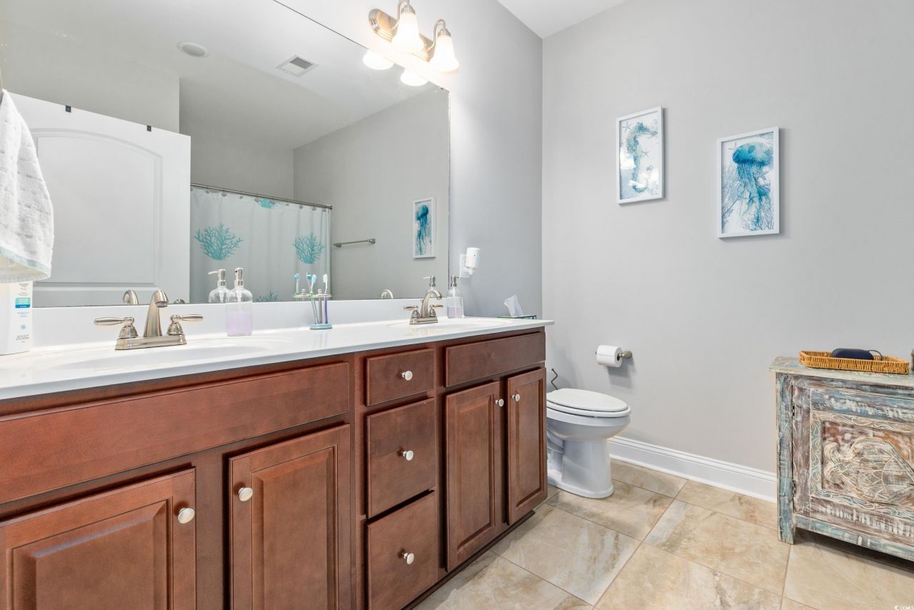 231 Je Edward Dr. Photo 18