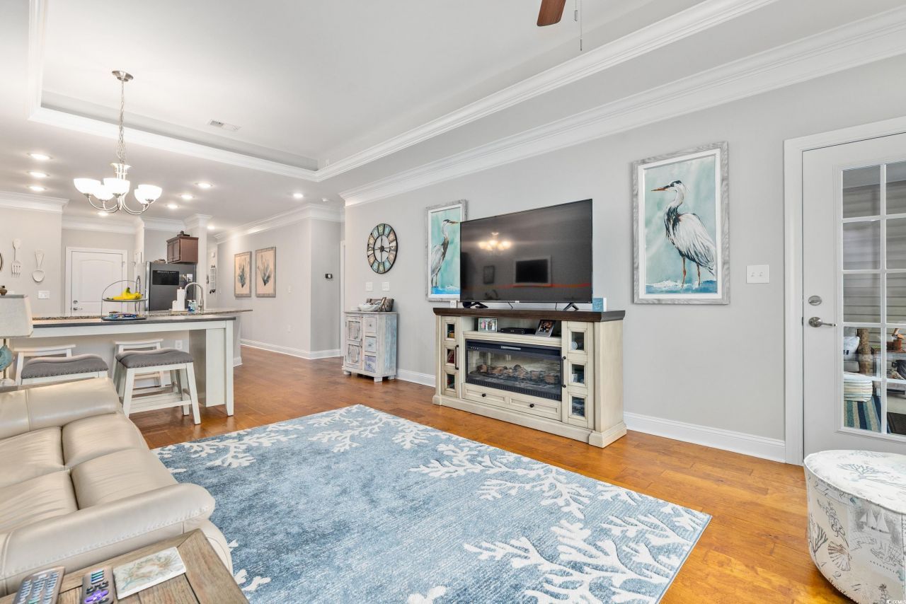 231 Je Edward Dr. Photo 8