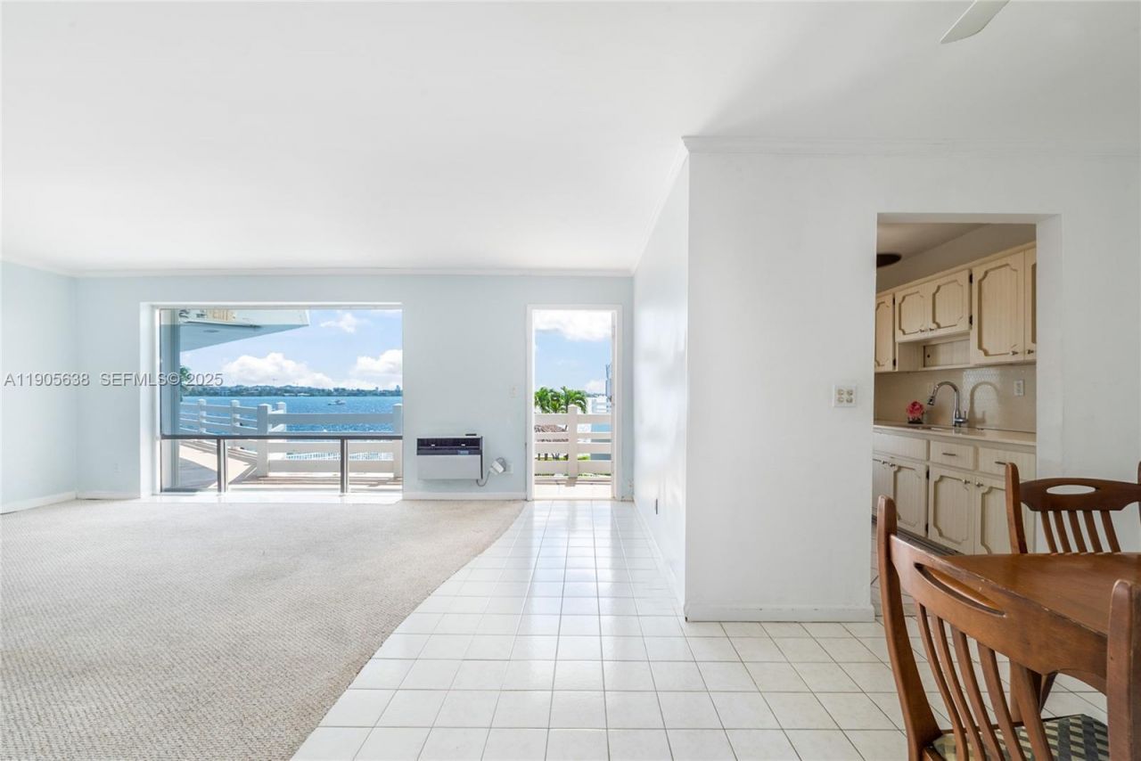 2700 NE 135th St, Unit 48, North Miami, FL 33181 Photo