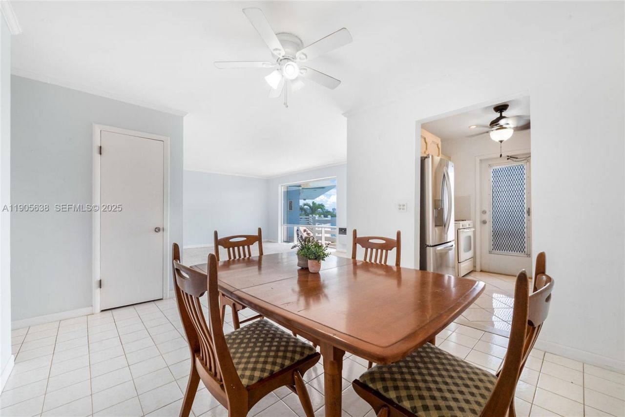 2700 NE 135th St, Unit 48, North Miami, FL 33181 Photo