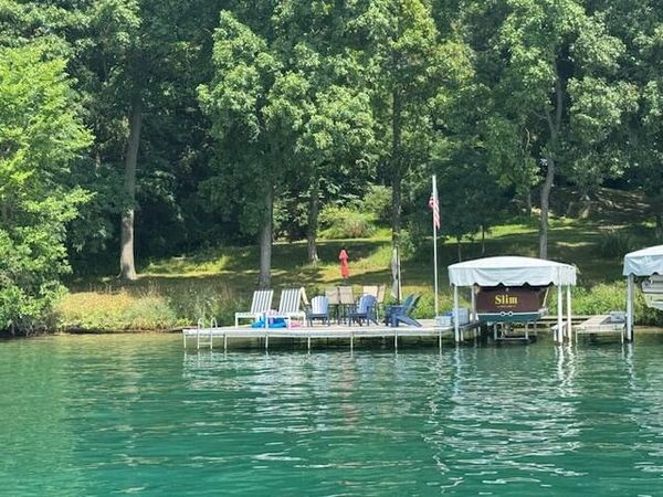 4630 E Gull Lake Drive, Hickory Corners, MI 49060