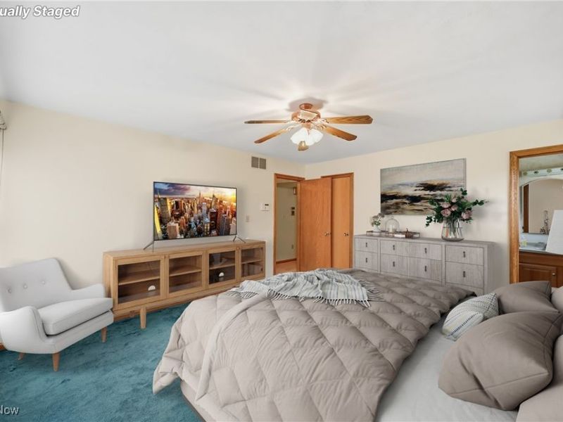 1515 Braceville Robinson Road, Southington, OH 44470 Photo 13