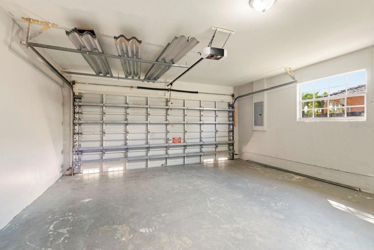 15313 SW 138th Terrace, Miami, FL 33196 Photo