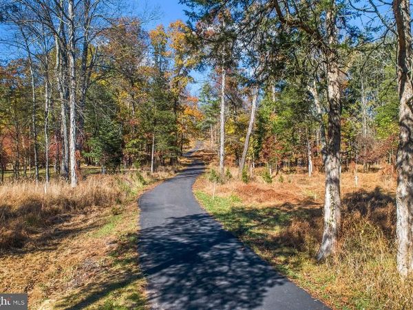 13 LILY VALLEY ROAD, ERWINNA, PA 18920