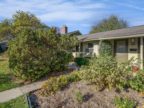 2308 Pittsfield Boulevard, Ann Arbor, MI 48104