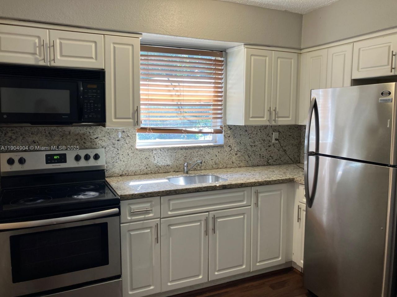 2835 NW 22nd Ave, Miami, FL 33142 Photo