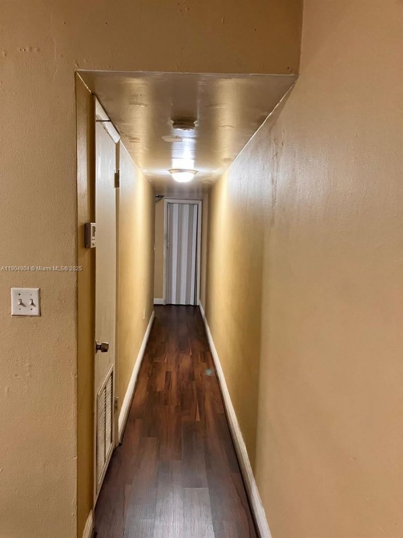 2835 NW 22nd Ave, Miami, FL 33142 Photo