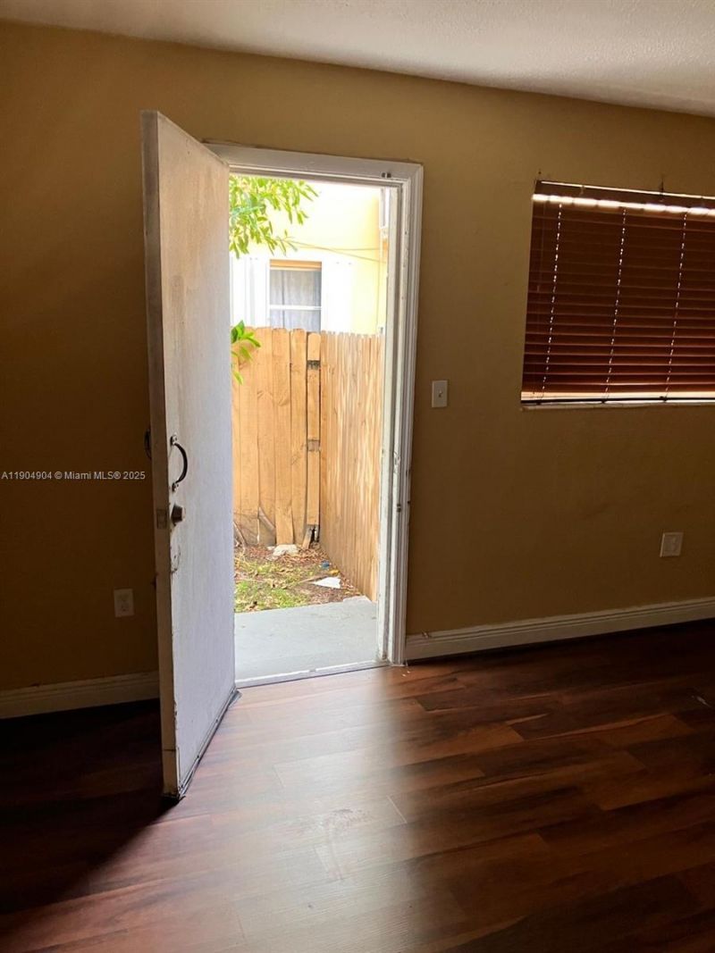 2835 NW 22nd Ave, Miami, FL 33142 Photo