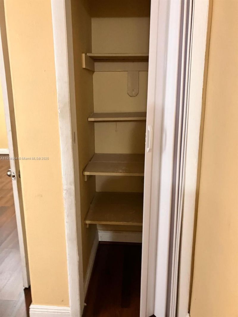 2835 NW 22nd Ave, Miami, FL 33142 Photo