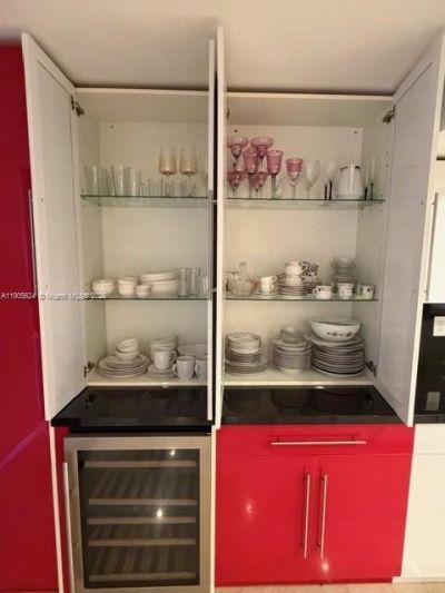 210 174th St, Unit 301, Sunny Isles Beach, FL 33160 Photo