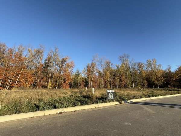 1728 Blaketon Drive, Walker, MI 49534