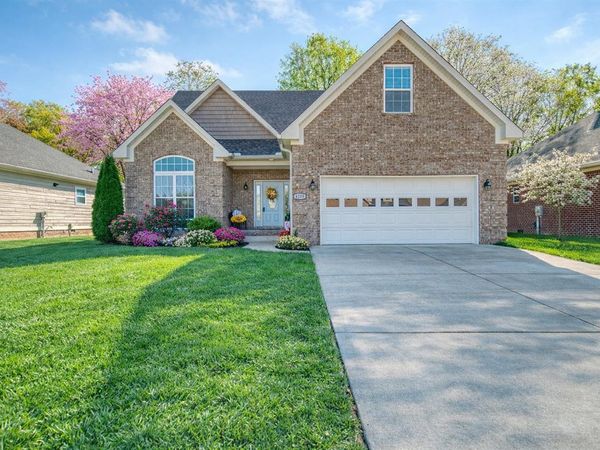 4289 Legacy Pointe Street, Bowling Green, KY 42104