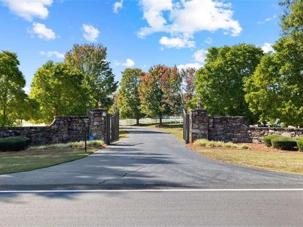 5225 Chalybeate Springs Road , Woodland, GA 31836