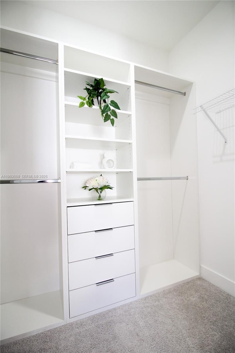 4335 NW 81st Ave, Doral, FL 33166 Photo