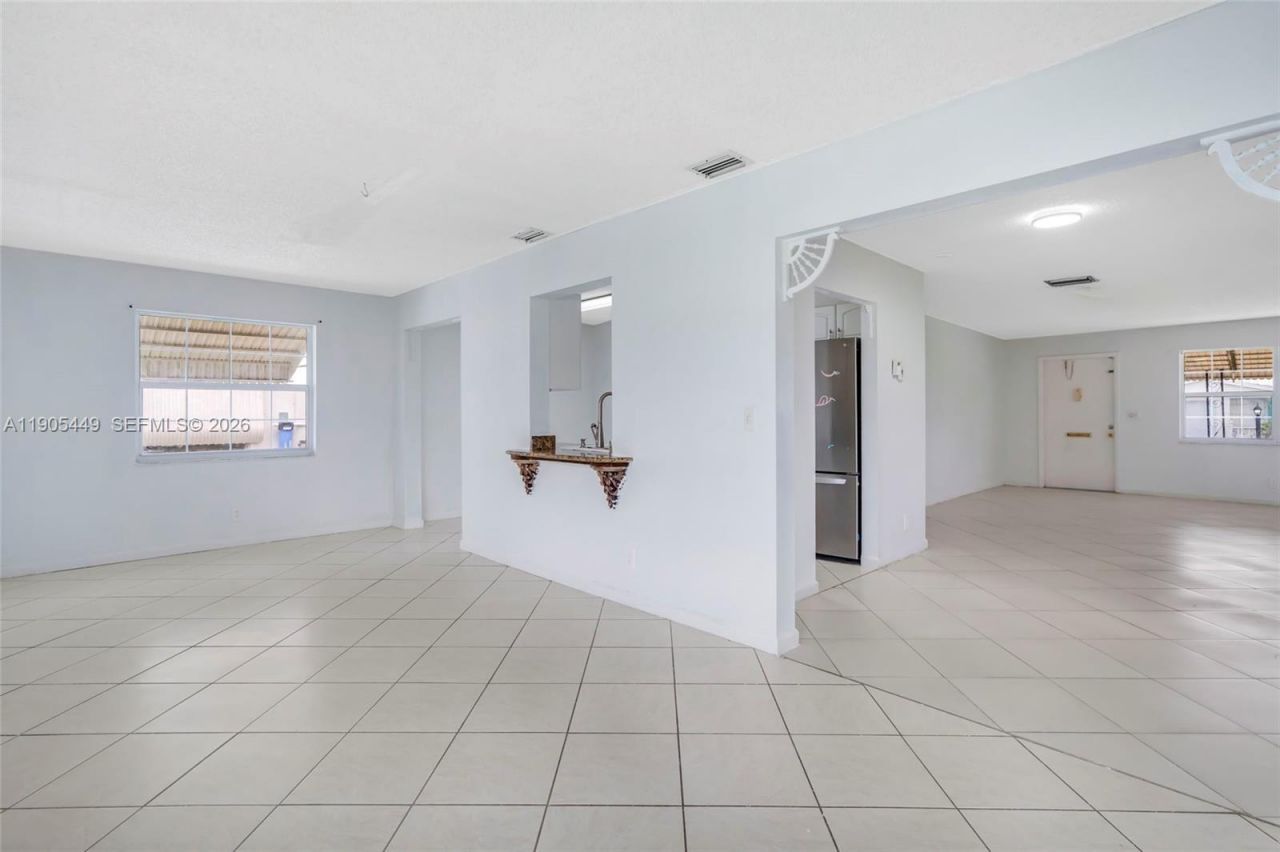 1005 SW 18th St, Boynton Beach, FL 33426 Photo