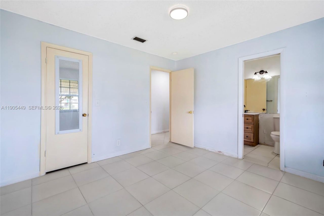 1005 SW 18th St, Boynton Beach, FL 33426 Photo