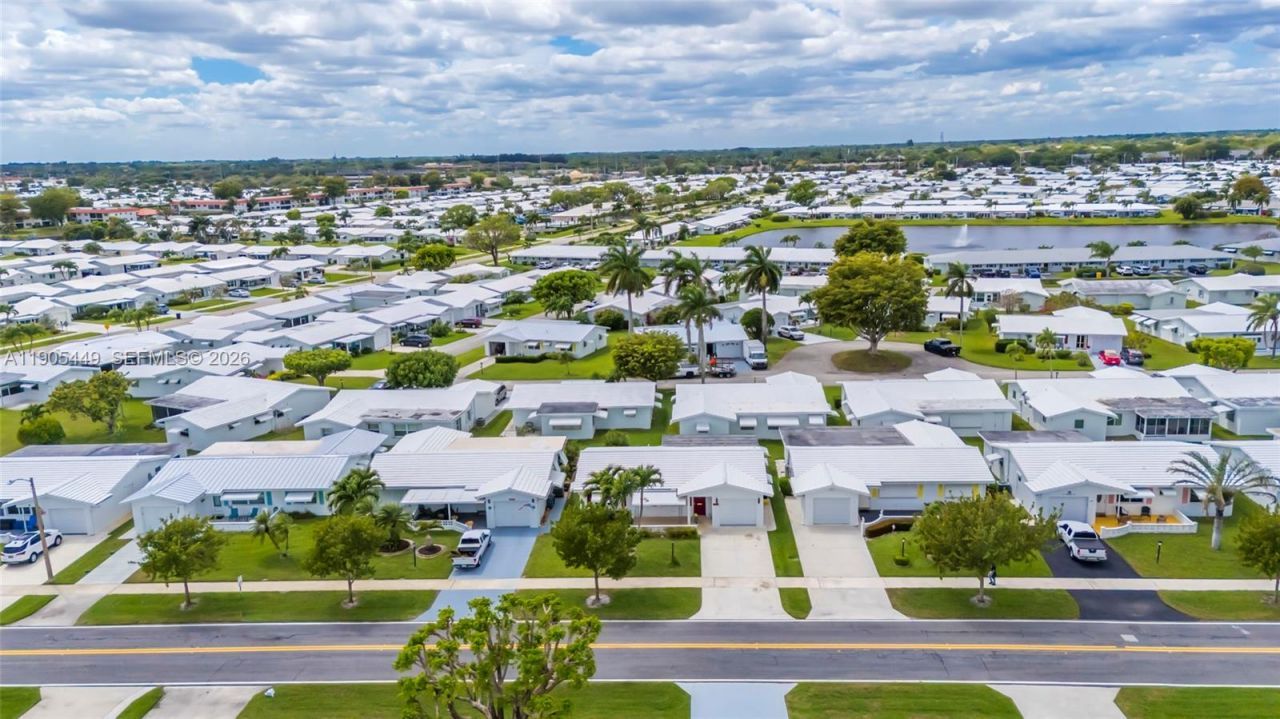 1005 SW 18th St, Boynton Beach, FL 33426 Photo