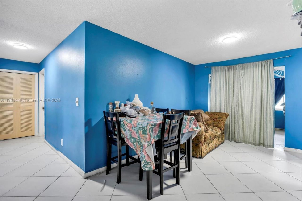 1005 SW 18th St, Boynton Beach, FL 33426 Photo
