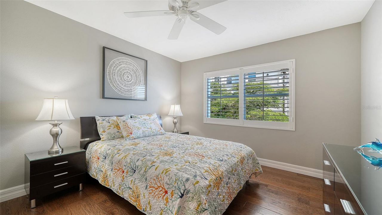 400 Golden Gate Point, Unit 31, Sarasota, FL 34236 Photo