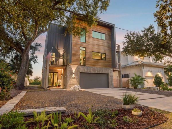 4828 W FLAMINGO ROAD, TAMPA, FL 33611