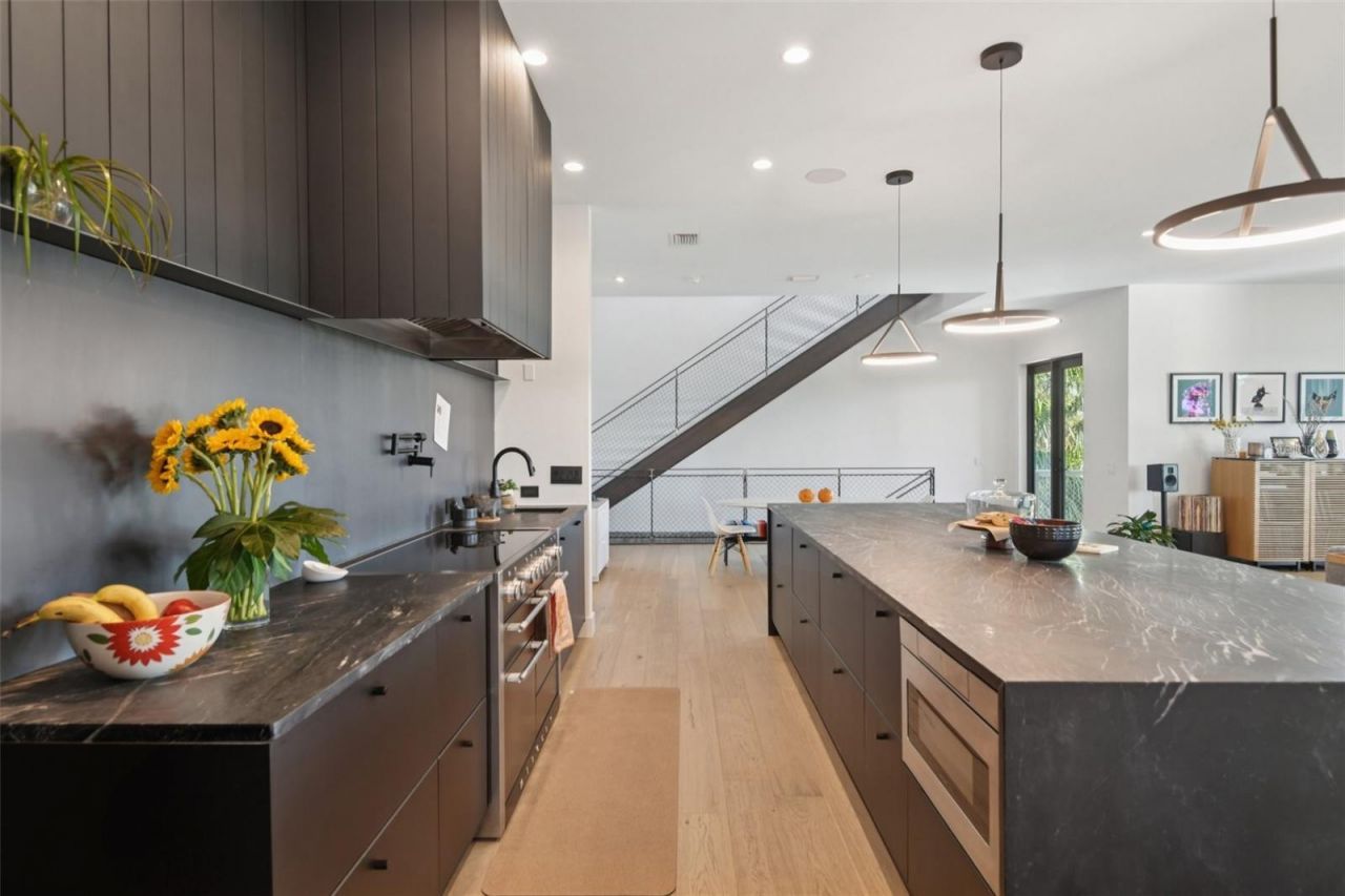 4828 W Flamingo Road, Tampa, FL 33611 Photo