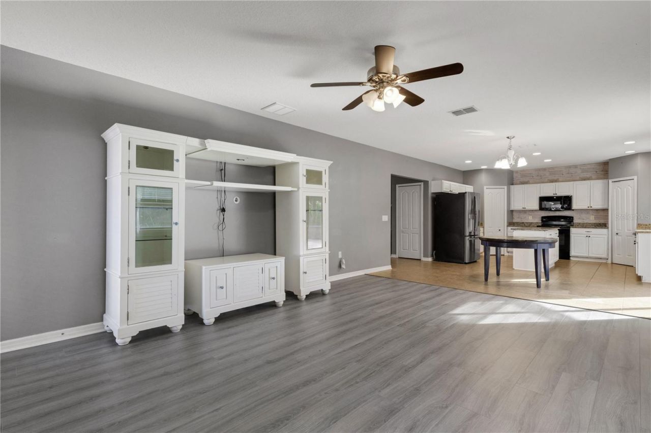 7427 61st Street E, Palmetto, FL 34221 Photo