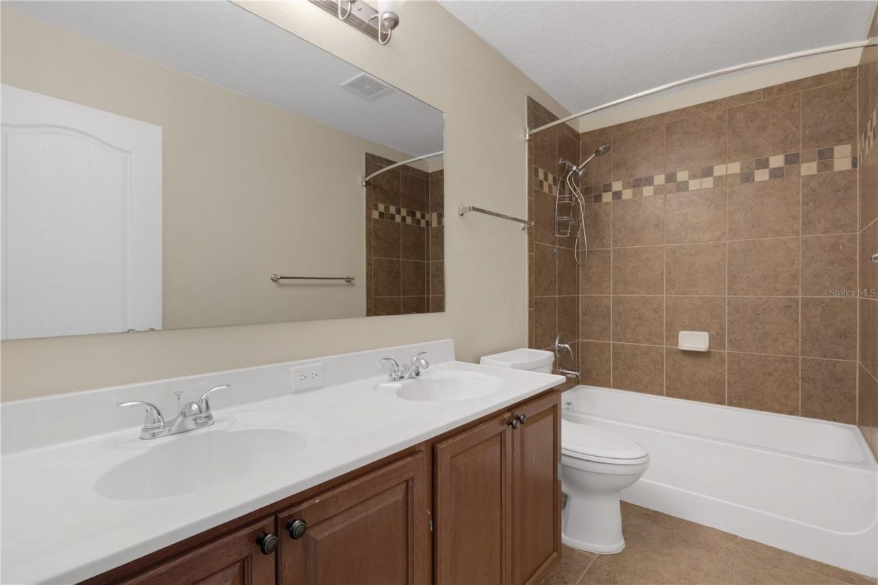 7427 61st Street E, Palmetto, FL 34221 Photo