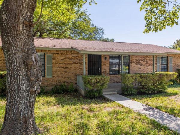 1204 Barbara DR, San Marcos, TX 78666
