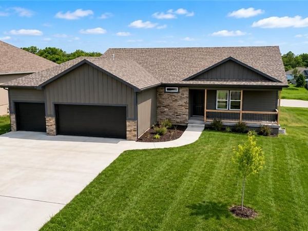 1313 N Holland Drive, Independence, MO 64056