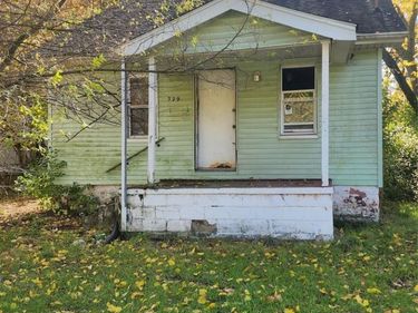 329 W Baltimore Boulevard, Flint, MI 48505