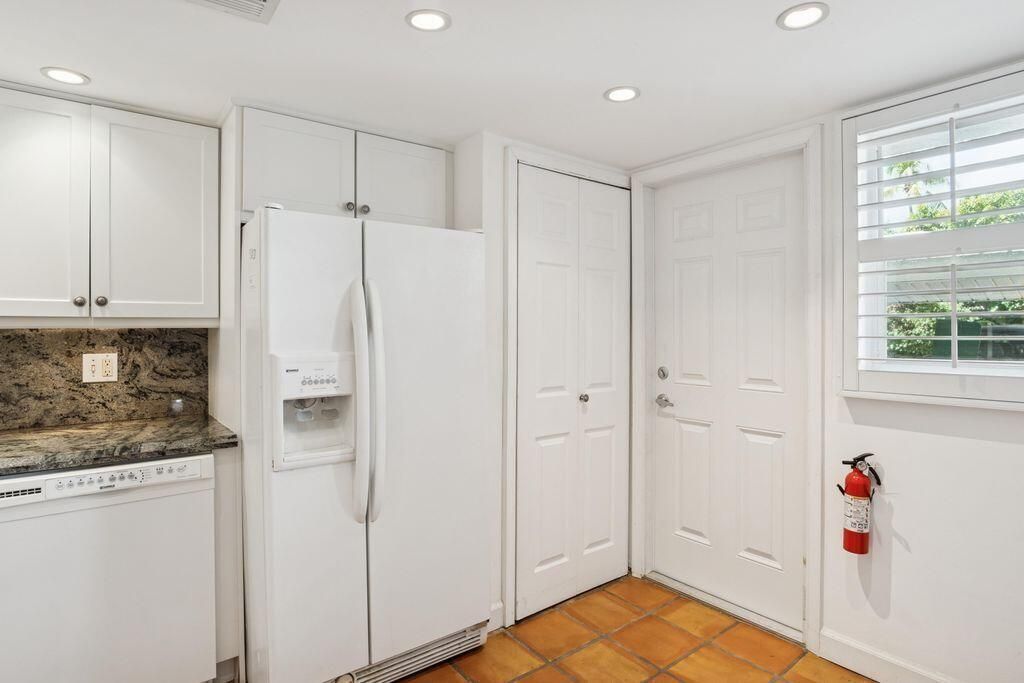 1 Harbourside Drive, Unit 1103, Delray Beach, FL 33483 Photo