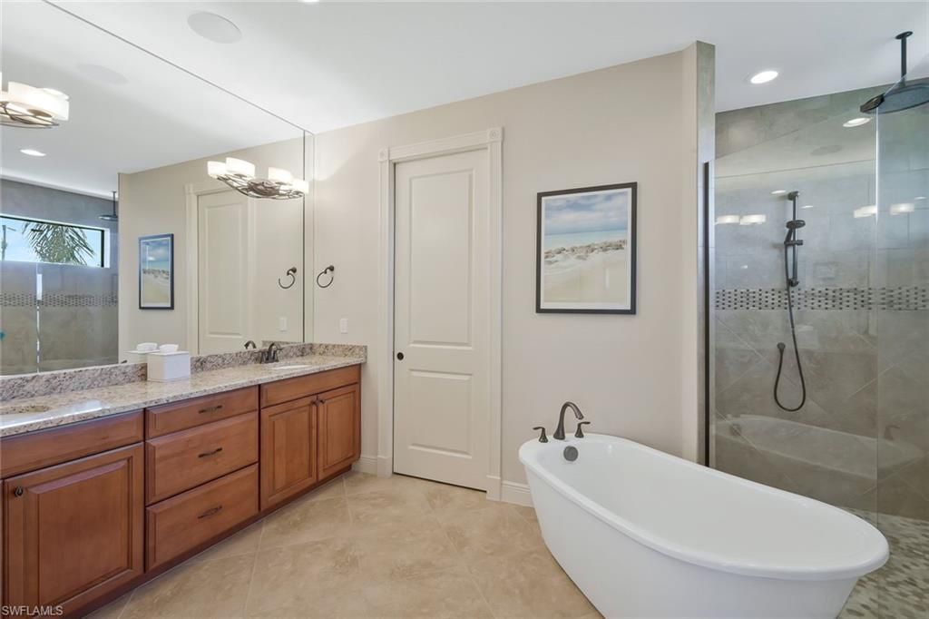 4223 NW 13th St, Cape Coral, FL 33993 Photo