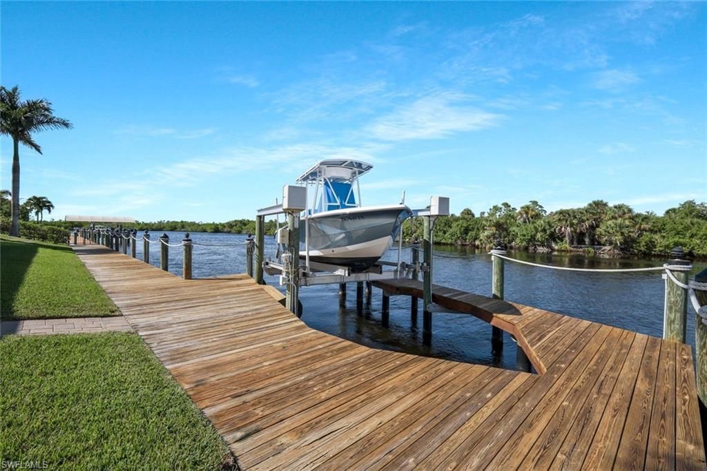 4223 NW 13th St, Cape Coral, FL 33993 Photo