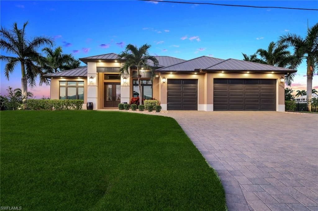 4223 NW 13th St, Cape Coral, FL 33993 Photo