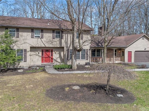 7266 Wakefield Drive, Fayetteville, NY 13066