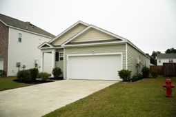 479 Cedarview Road photo 4